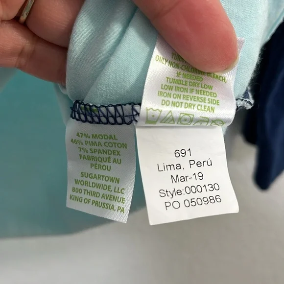 Lilly Pulitzer Fish Finn Tee Shirt XX Lilly size Medium - Picture 6 of 10